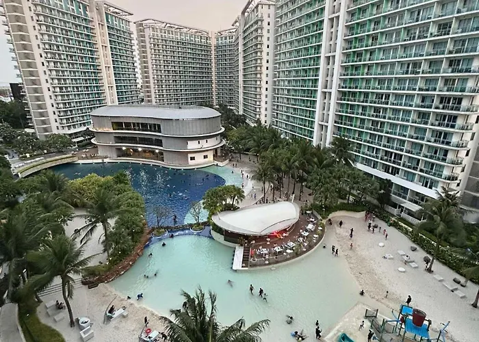 Casa Familia - Azure Residences